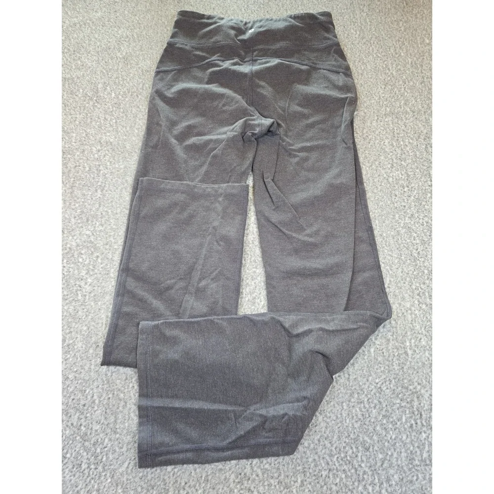 Xersion medium slim fit gray yoga/fitness pants